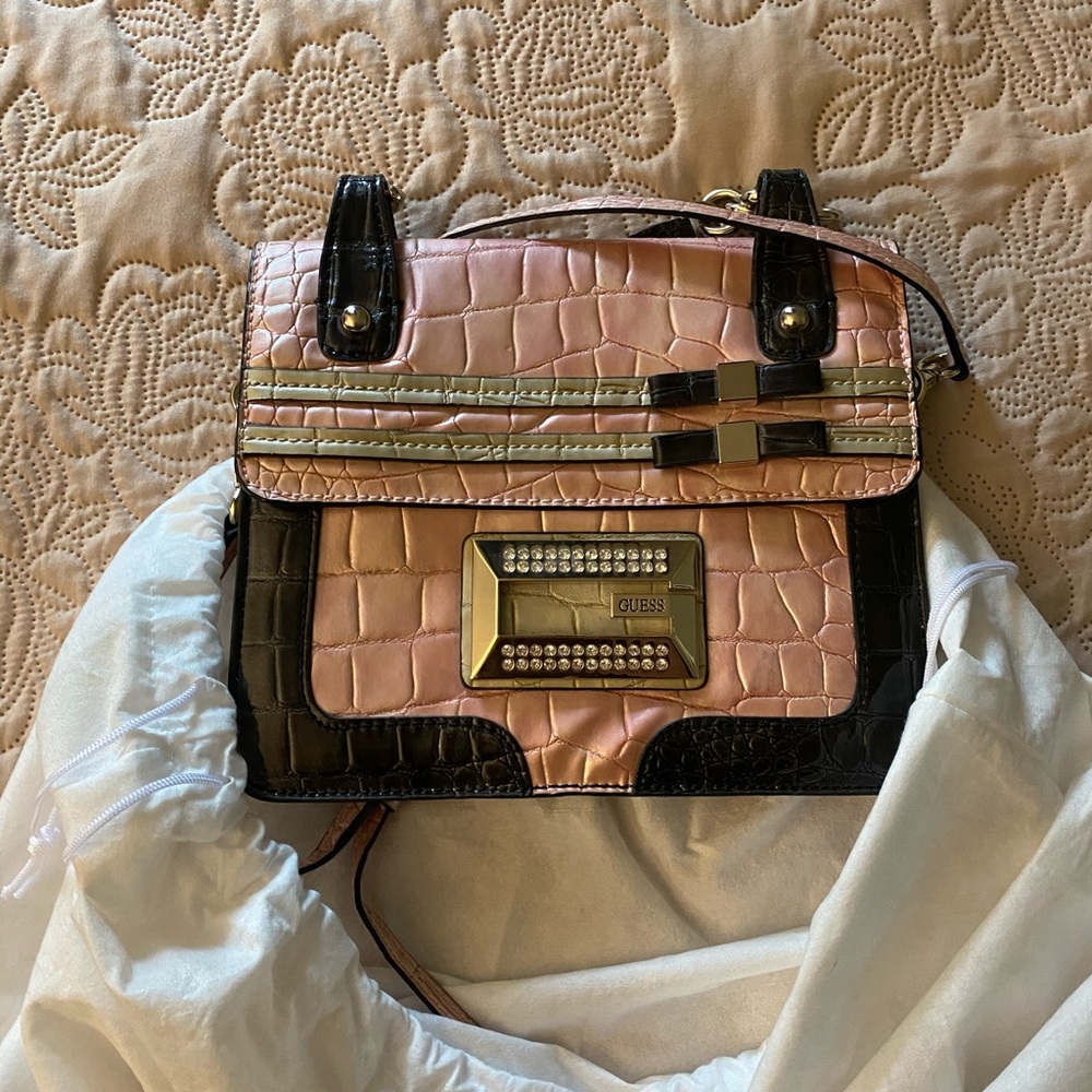 Guess 90’s crocodile style faux leather hand/crossbody bag - Picture 4 of 16